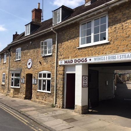 The Britannia Inn Sherborne  Zewnętrze zdjęcie